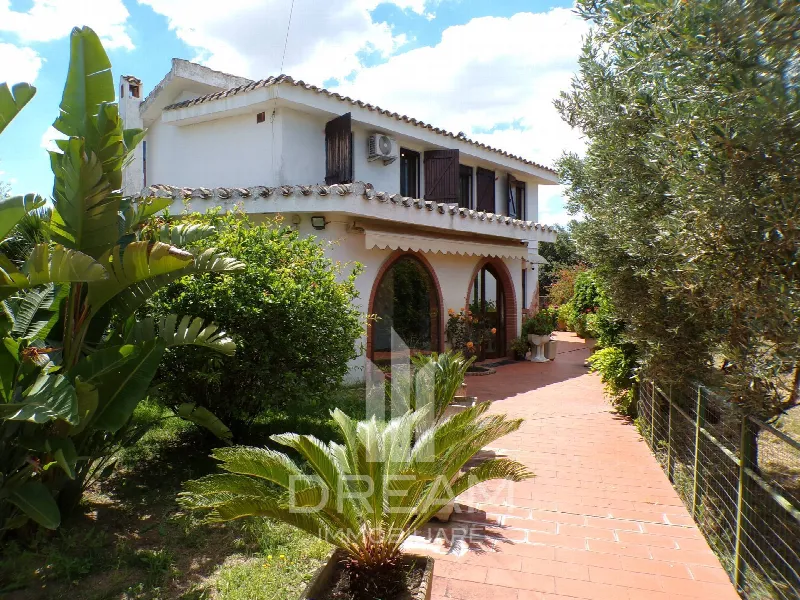 Villa in vendita a Soleminis - foto 1