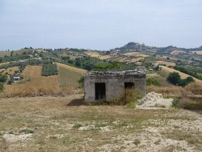 Rustico/Casale in vendita a Controguerra - foto 2