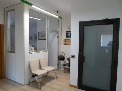 Ufficio in vendita a San Benedetto del Tro... - foto 6