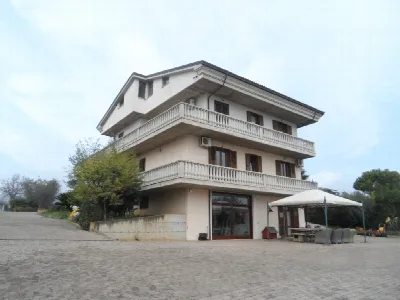 Villa in vendita a Colonnella - foto 1