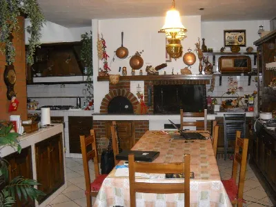 Villa in vendita a San Benedetto del Tront... - foto 5