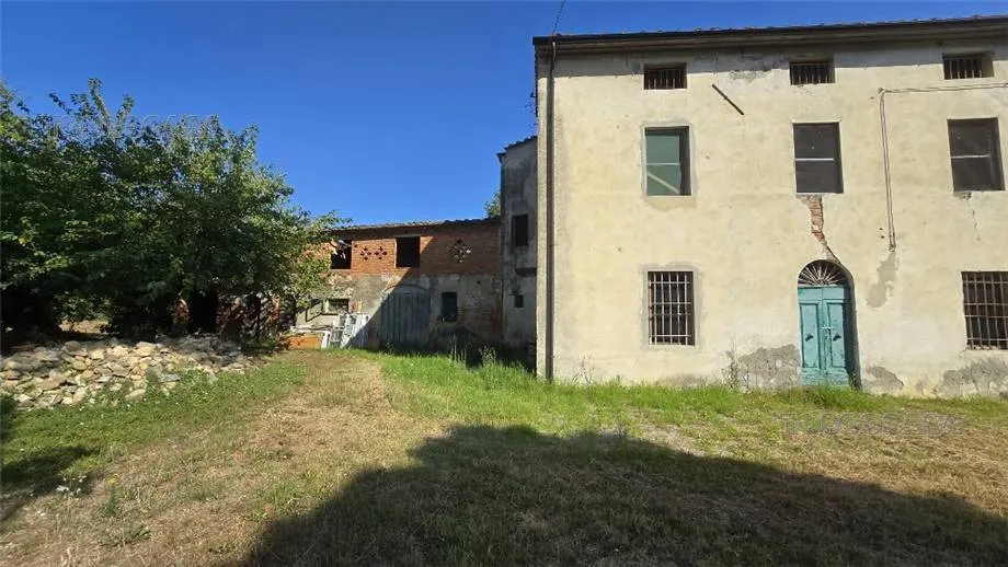 Rustico/Casale in vendita a Fucecchio - foto 2