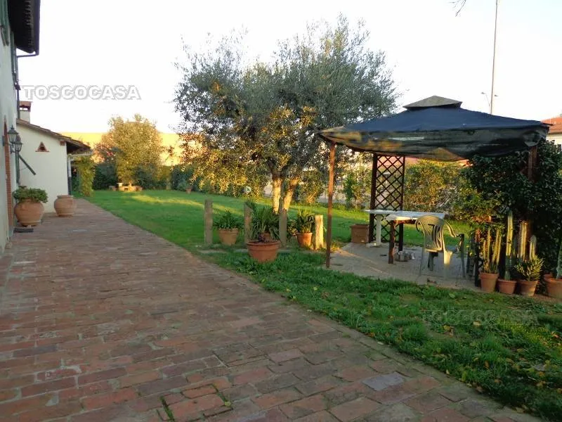 Villa in vendita a Fucecchio - foto 1