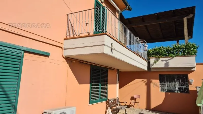 Villa in vendita a Montopoli in Val d'Arno - foto 2