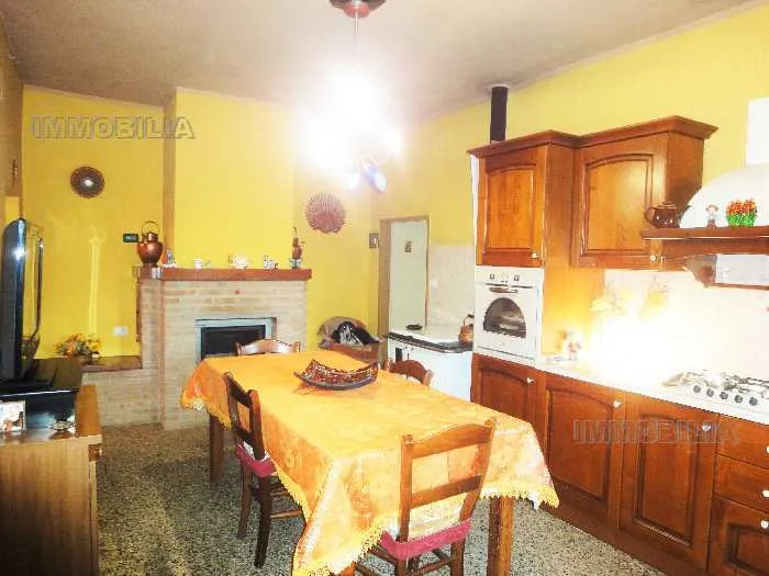 Rustico/Casale in vendita ad Arezzo, Palazzo Del Pero, Santa Maria Alla Rassinata - foto 4