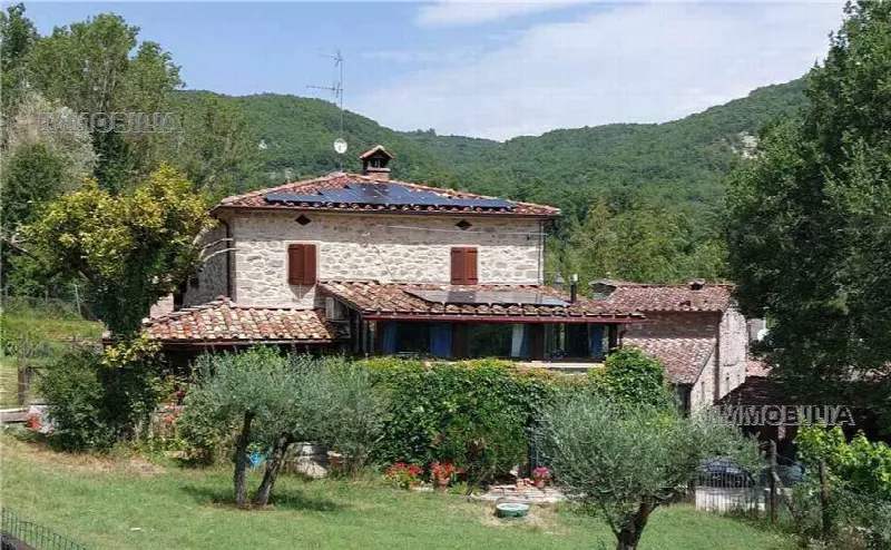 Rustico/Casale in vendita a Caprese Michelangelo - foto 1