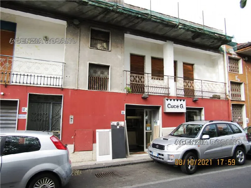 Palazzo/Stabile in vendita a San Pietro Clarenza - foto 1