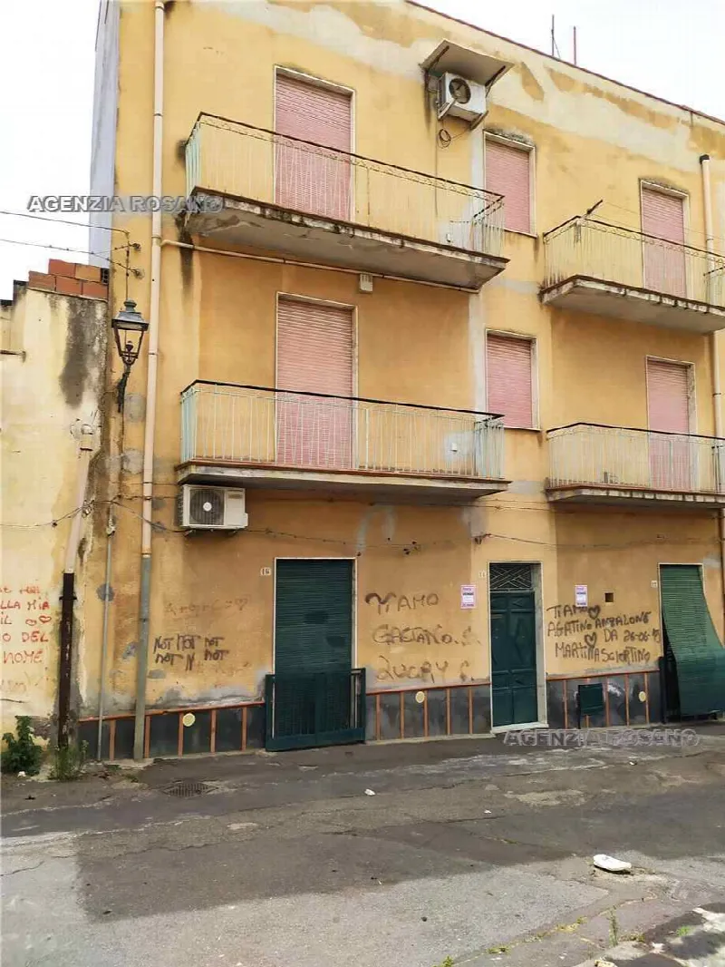 Casa Indipendente in vendita a Adrano - foto 1