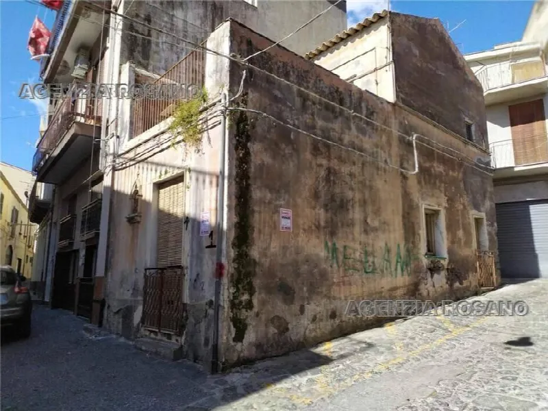 Villa in vendita a Biancavilla, Centro Storico, Porto - foto 1