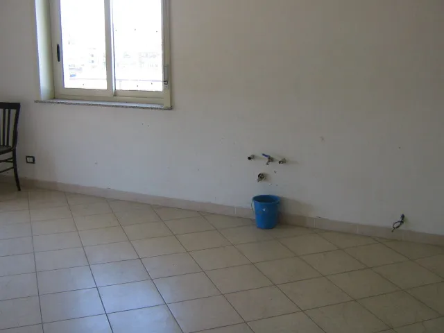 Palazzo/Stabile in vendita ad Adrano - foto 3
