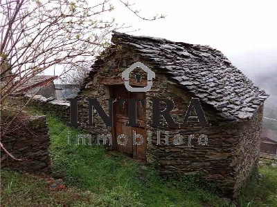 Rustico/Casale in vendita a Caprezzo - foto 2