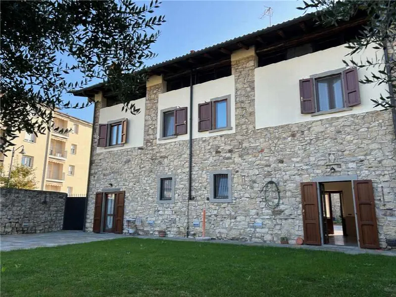 Rustico/Casale in vendita a Grumello del Monte - foto 1