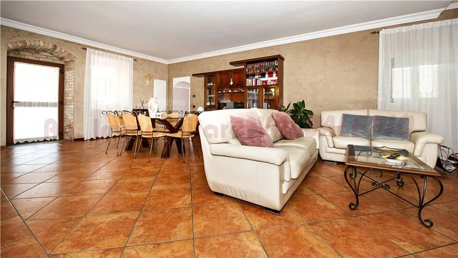 Rustico/Casale in vendita a Chiari - foto 4