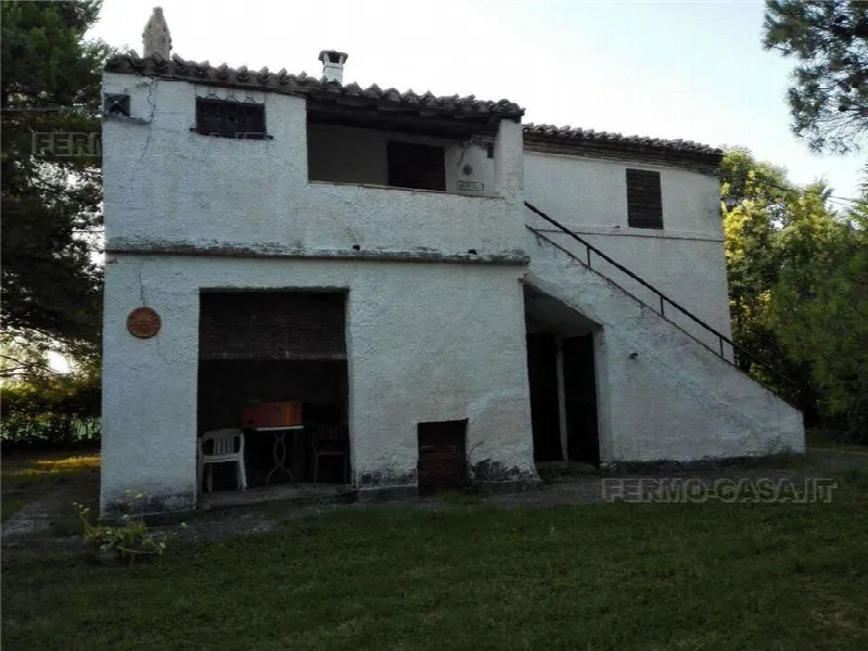 Rustico/Casale in vendita a Monterubbiano - foto 2