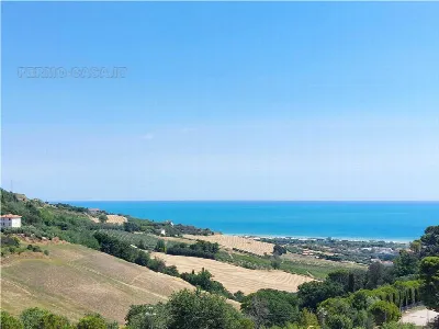 Rustico/Casale in vendita a Fermo - foto 1