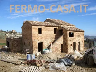 Rustico/Casale in vendita a Montedinove - foto 1