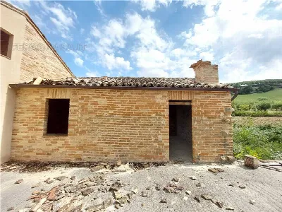 Rustico/Casale in vendita a Montedinove - foto 9