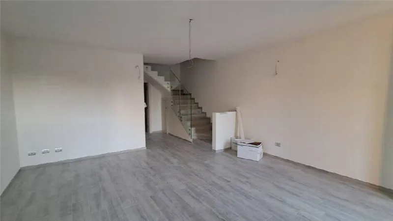 Villa in vendita a Mirandola - foto 1