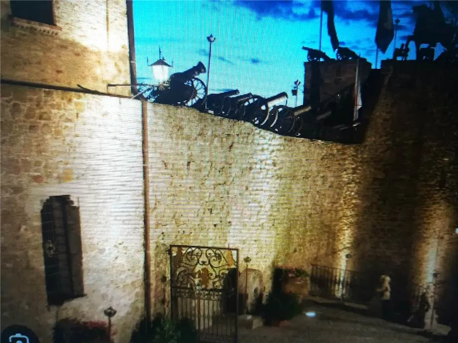 Palazzo/Stabile in vendita a Pontassieve - foto 4