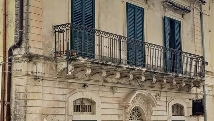 Palazzo/Stabile in vendita a Noto - foto 2