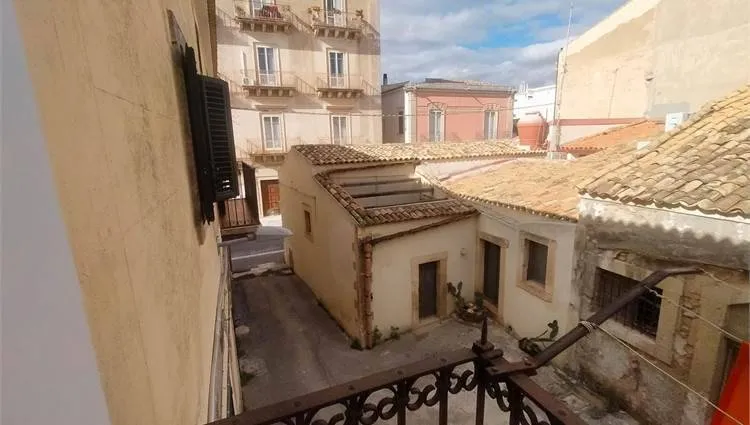 Palazzo/Stabile in vendita a Noto - foto 3