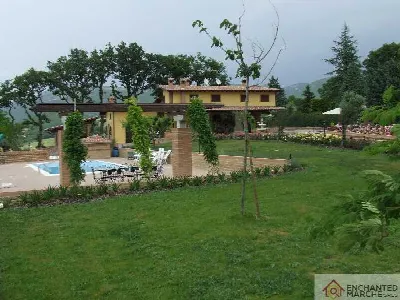 Villa in vendita a Matelica - foto 1