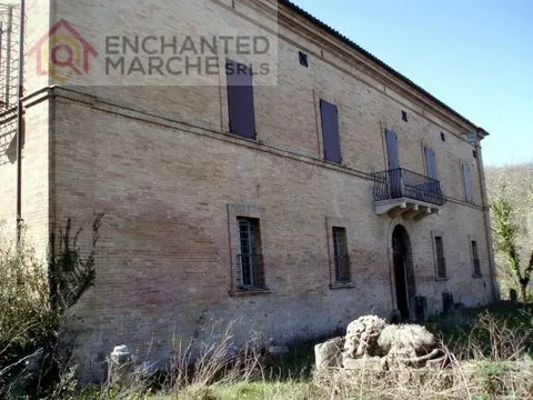 Villa in vendita a Matelica - foto 1