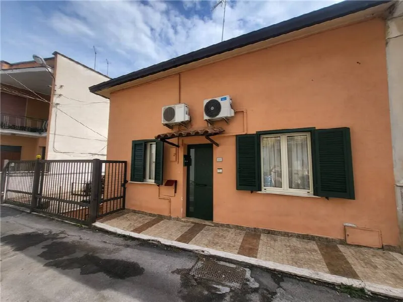 Villa in vendita a Pontecorvo - foto 1