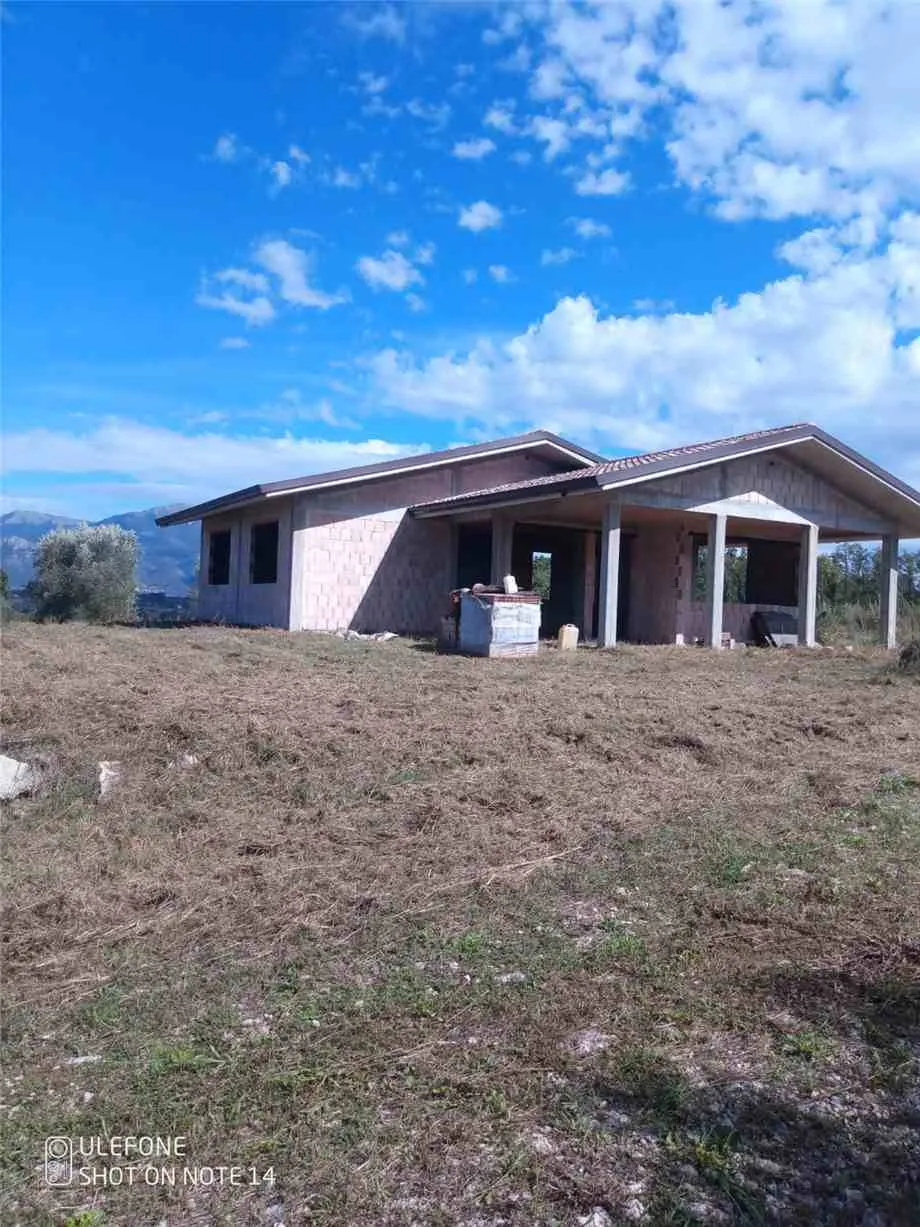 Rustico/Casale in vendita a San Giovanni Incarico - foto 3