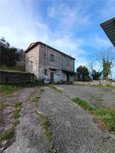 Villa a Pontecorvo