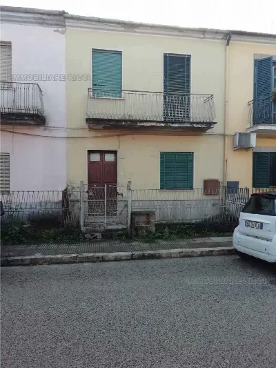 Villa in vendita a Pontecorvo - foto 1