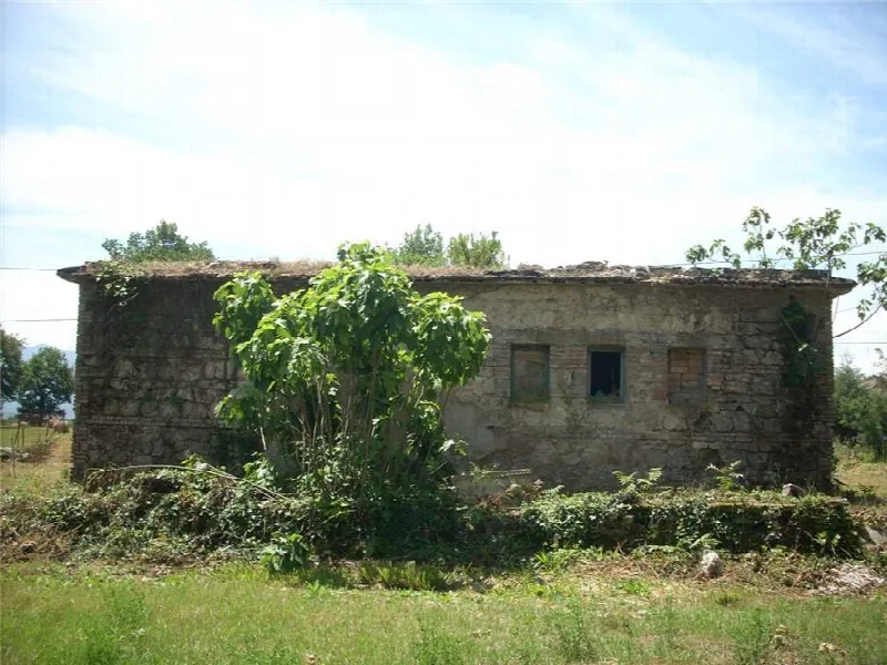 Rustico/Casale in vendita ad Aquino - foto 1