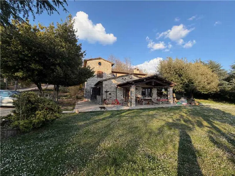 Villa in vendita a Gualdo Cattaneo - foto 1
