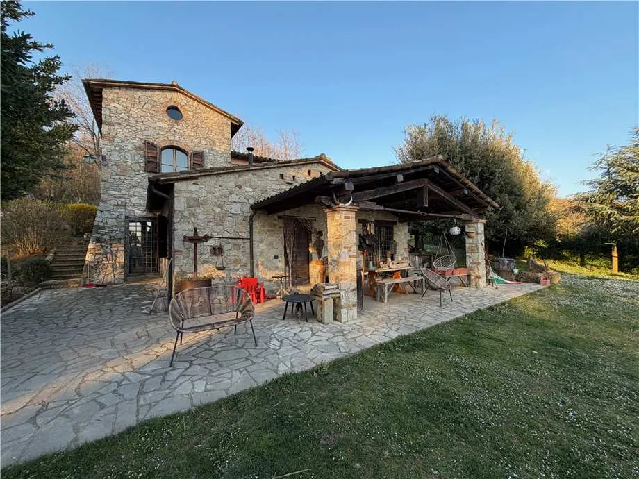 Villa in vendita a Gualdo Cattaneo - foto 2