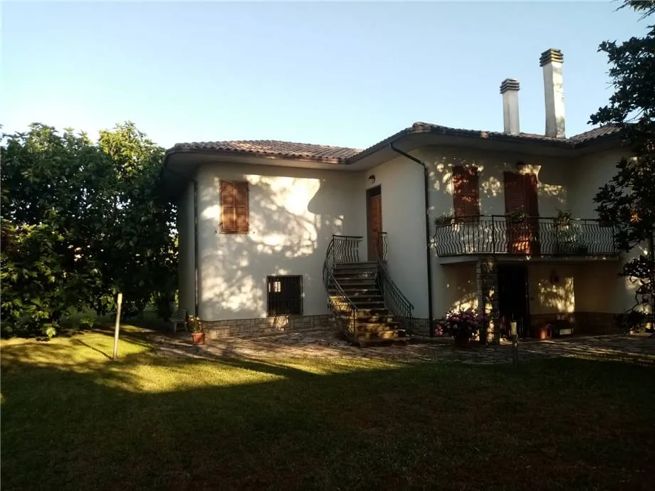Casa Indipendente in vendita a Gualdo Cattaneo - foto 2