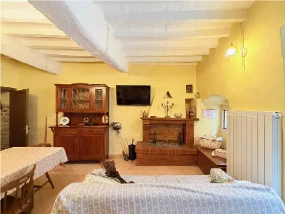 Palazzo/Stabile in vendita a Gualdo Cattan... - foto 4