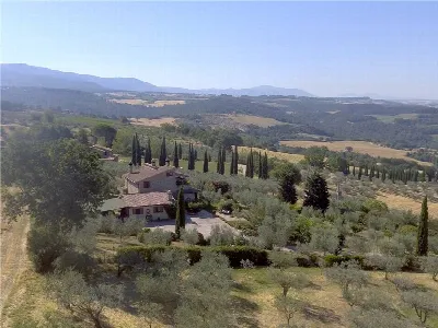 Rustico/Casale in vendita a Todi - foto 2