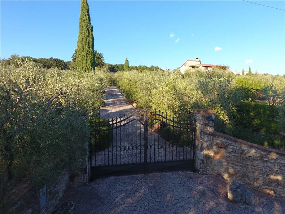 Rustico/Casale in vendita a Todi - foto 5