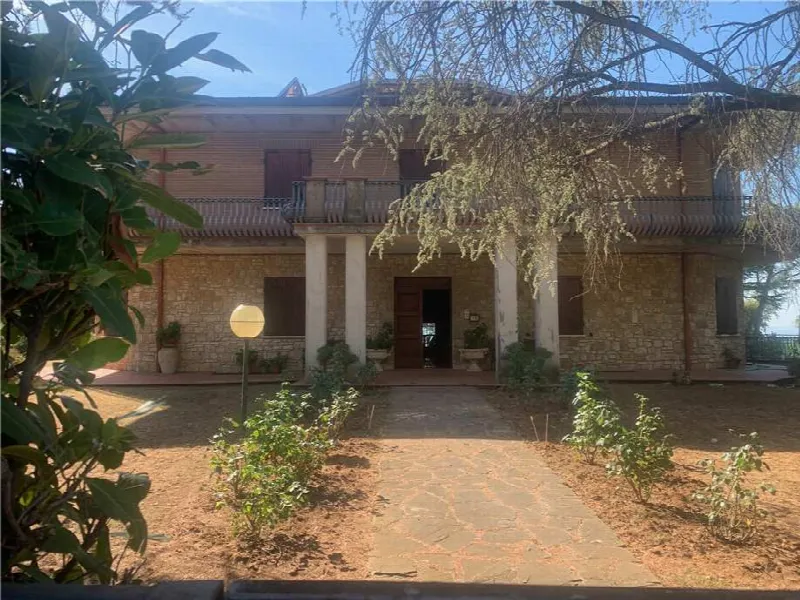 Villa in vendita a Gualdo Cattaneo - foto 1