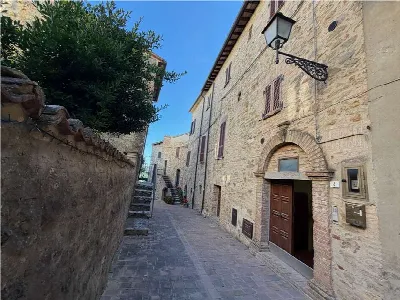 Palazzo/Stabile a Gualdo Cattaneo