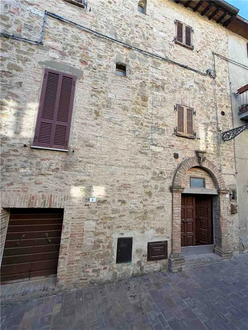 Palazzo/Stabile in vendita a Gualdo Cattaneo - foto 3