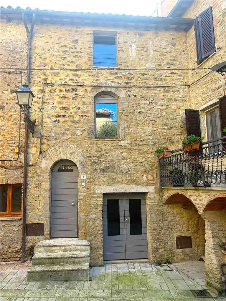 Palazzo/Stabile in vendita a Gualdo Cattaneo - foto 4
