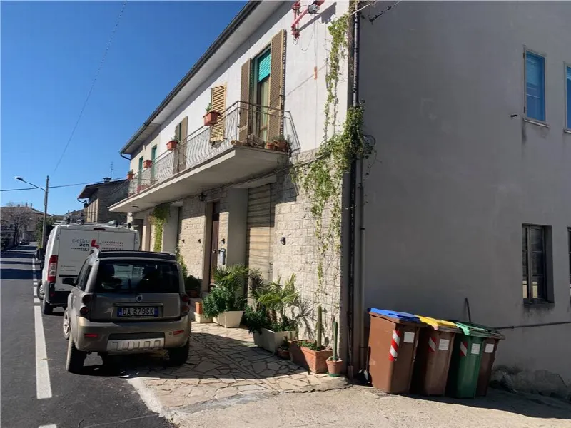 Casa Indipendente in vendita a Gualdo Cattaneo - foto 1