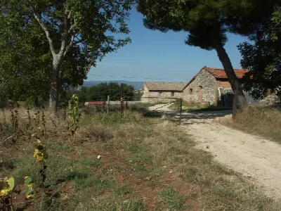 Rustico/Casale in vendita a Massa Martana - foto 8