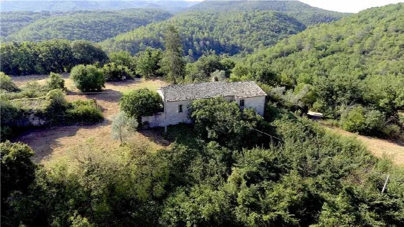 Rustico/Casale in vendita a Gualdo Cattaneo - foto 1