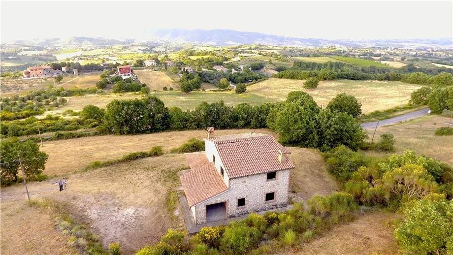 Rustico/Casale in vendita a Gualdo Cattaneo - foto 3