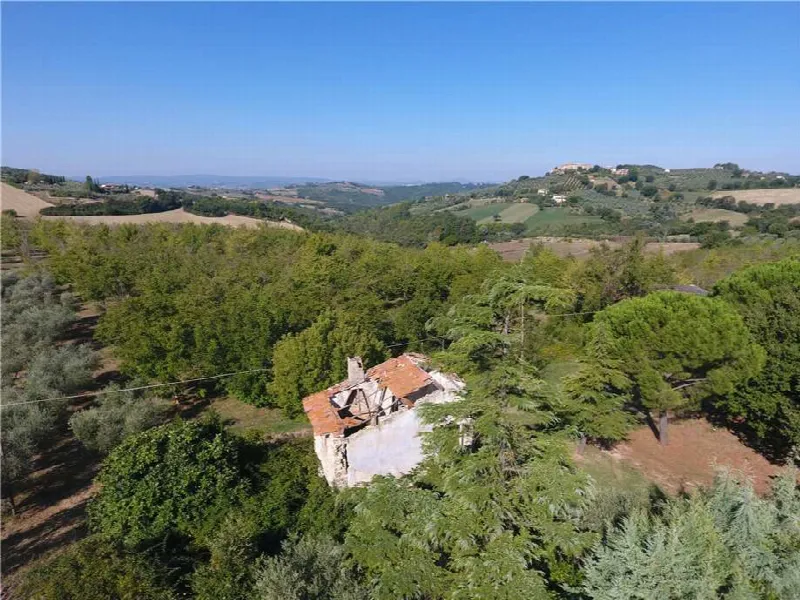 Rustico/Casale in vendita a Gualdo Cattaneo - foto 1