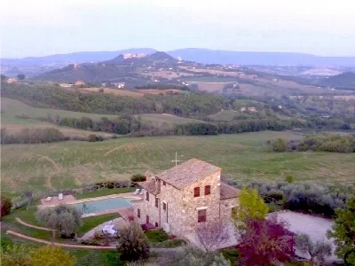 Rustico/Casale in vendita a Todi - foto 1