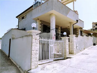 Villa in vendita a Scicli - foto 1