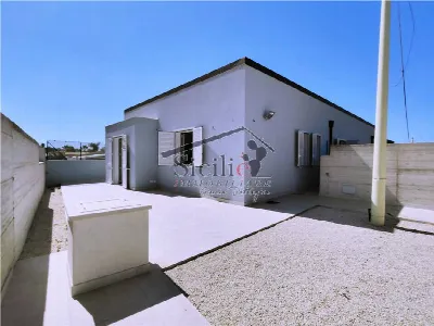 Villa in vendita a Scicli - foto 1